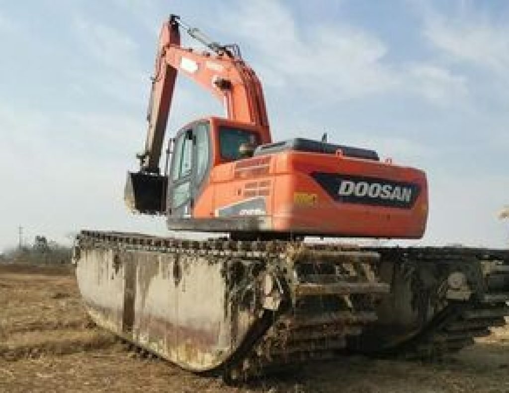 construction-equipment-amphibious-excavator-Doosan-Doosan-CATERPILLAR---1744283590455248319_common--25042416443925242000